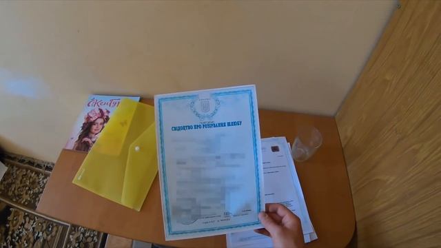 ТОЛПА ШКОЛЬНИКОВ НАБРОСИЛАСЬ НА БЕДНУЮ ДЕВОЧКУ | ЧАСТЬ 1 смотреть онлайн