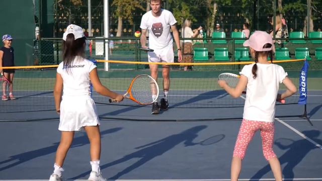 Видео с мастер класса первой ракетки Казахстана Александра Бублика для Федерации Тенниса Казахстана смотреть онлайн