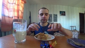 МУКБАНГАСМР ПЕЧЕНЬЕКОНФЕТЫОРЕШКИ с ГУЩЕНКОЙСУХАРИКИ и МОЛОКОСЛАДОСТИОБЖОРEATINGASMRMukbang#162