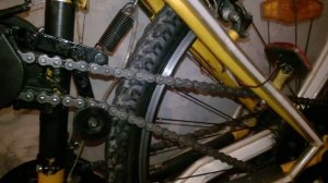 Самодельный натяжитель цепи, веломотора.