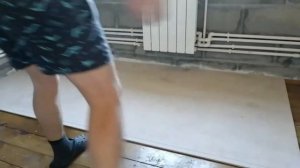 Монтаж ГВЛ на деревянный пол в санузле.