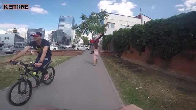 Поездка на Xiaomi Mijia m365 / KSTORE смотреть онлайн