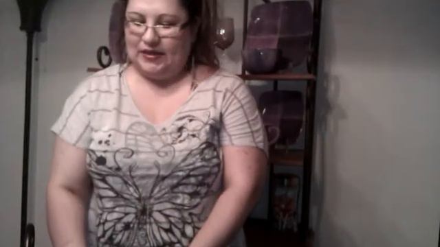 Thrift haul, shoe fetish and bodily injury LOL смотреть онлайн