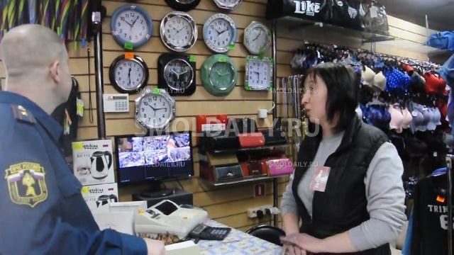 Что будем делать, если в помещении магазина возник пожар. Отвечает продавец смотреть онлайн