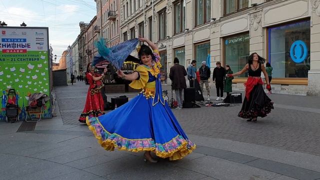 Цыганский танец "Шаленка" ("Маменька"). Школа танцев "Экспромт" СПб. смотреть онлайн