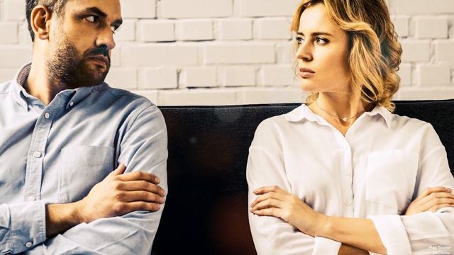 Спустя несколько лет он встретил ее в парке с дочкой, а потом узнал… смотреть онлайн