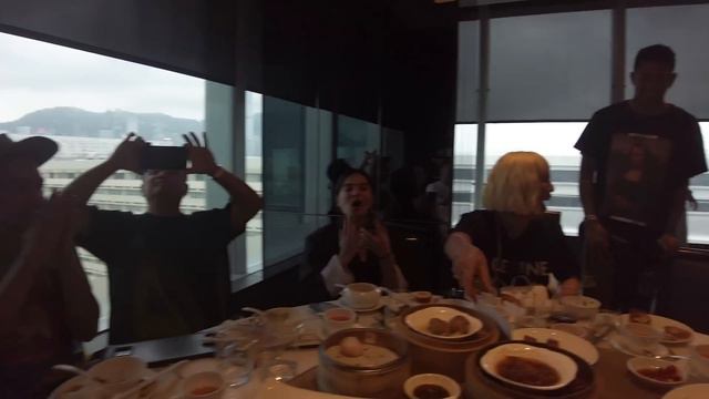Biglaang HK Trip with Showtime Family (Most Expensive Dinner Ever) | Kim Chiu смотреть онлайн