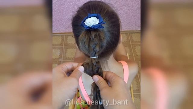 Необычный хвостик на каждый день. Прическа в школу и в садик смотреть онлайн