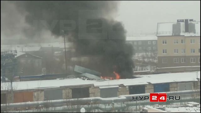 В гараже в Лабытнанги взорвался газовый баллон смотреть онлайн