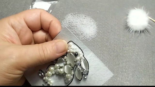 Набор для изготовления броши Зайчонок белый в профиль | Brooch TUTORIAL Embroidery BROOCH DIY смотреть онлайн