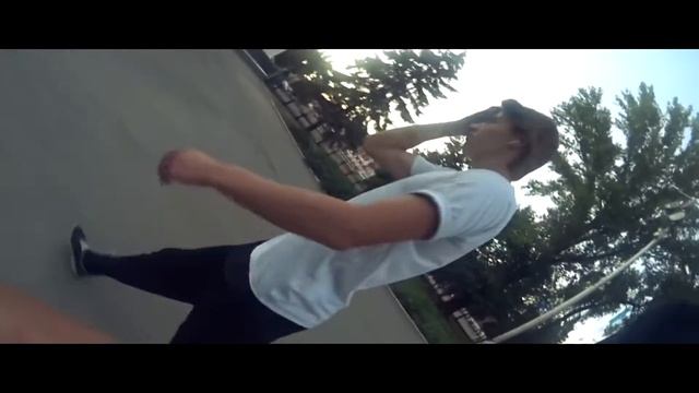 One Day Ali & Aleksey Maraev (AVI) смотреть онлайн