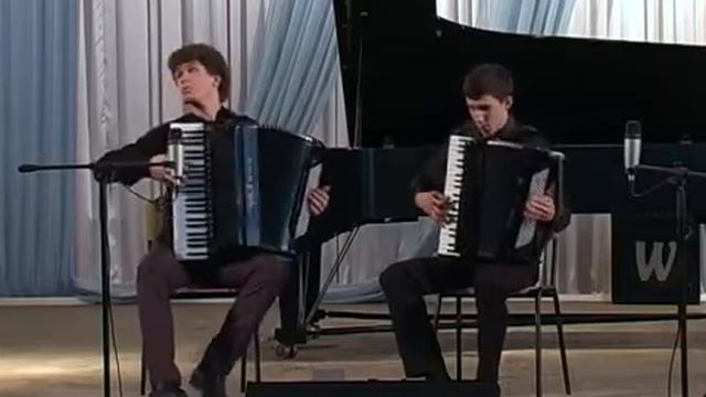 Владимир Поползин -- парафраз на тему Тихона Хренникова «Московские окна» смотреть онлайн