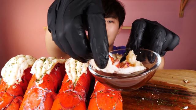 ENG SUB)Wow! Lobster Tail Steamed Eating Mukbang🦞Korean Seafood ASMR 후니 Hoony Eatingsound Realsound