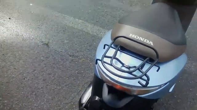 Honda Dio AF68 Cesta электронным впрыском PGM-FI (Fuel Injection) смотреть онлайн