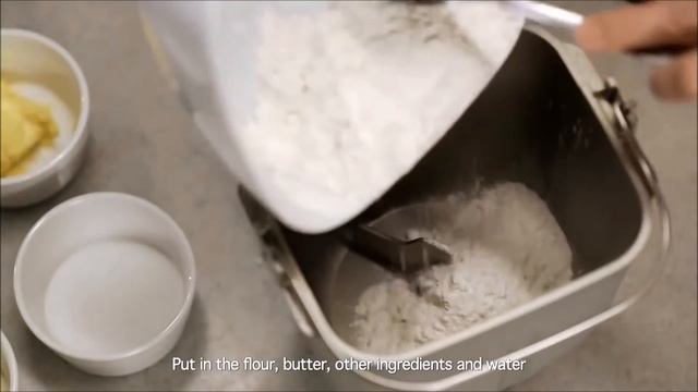 PANASONIC - BREAD MAKER (SD-P104) - (INFOMERCIAL) BY HEAP SENG GROUP смотреть онлайн