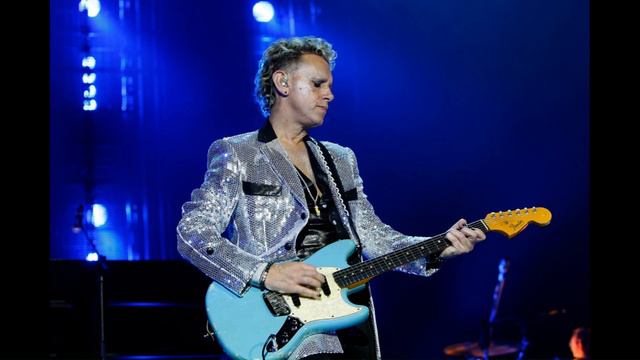 Depeche Mode - Freelove Live In London 2010 HQ - Recording The Universe