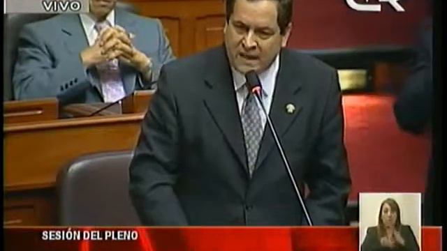 Luis Iberico en el pleno del Congreso sobre el VRAE смотреть онлайн