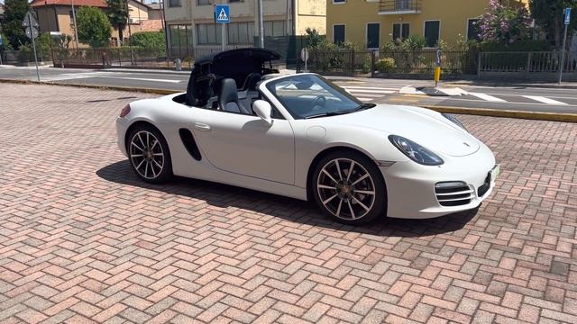 PORSCHE BOXSTER 981 CABRIO смотреть онлайн