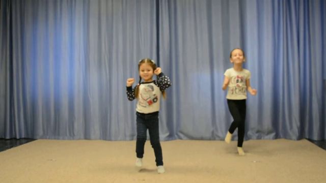 Малыши танцуют на 7 Планета смотреть онлайн