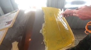 Подготовка авто к шпатлёвке и первичное грунтование кислотным и акриловым грунтами.