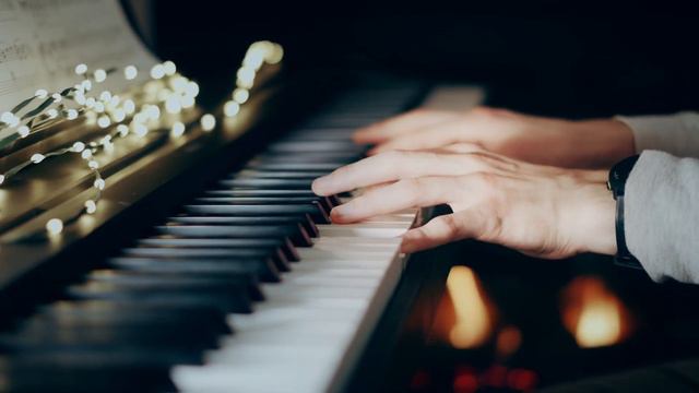 We Wish You a Merry Christmas (Piano performance) смотреть онлайн