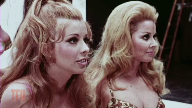 Michael Lehmann on BEYOND THE VALLEY OF THE DOLLS смотреть онлайн