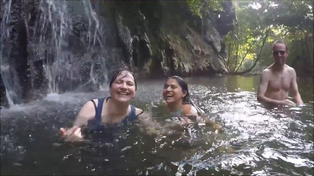 Wild Sarawak | Borneo | Intrepid Travel смотреть онлайн