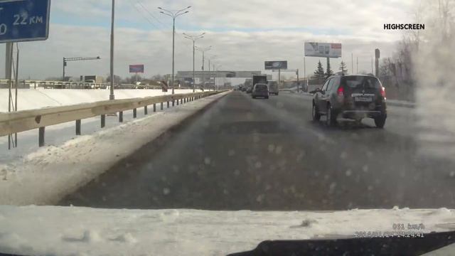 Додик на машине жены выпендривается смотреть онлайн