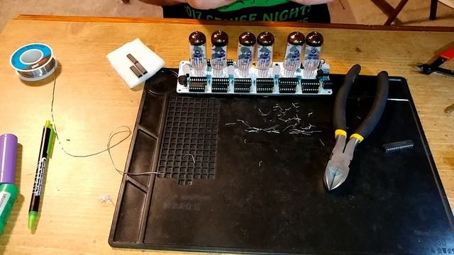 vfd tube clock soldering kit part 3 - installing chips and how to put in tubes easily смотреть онлайн