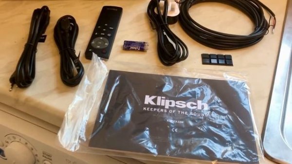 Klipsch Reference R41PM speakers.