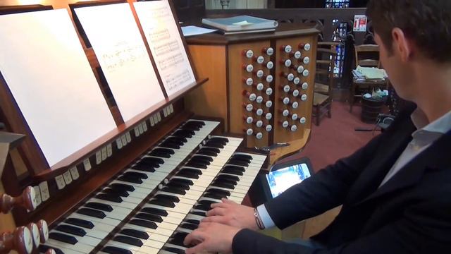 Grandes Orgues Ste-Clotilde Paris Offertoire improvisé par Olivier Penin 2014-4 смотреть онлайн