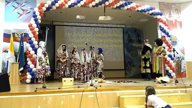 Шуточная сценка "Сватовство" смотреть онлайн