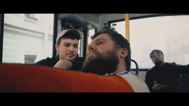 Тизер для певицы Nigel' - Розовый фламинго смотреть онлайн