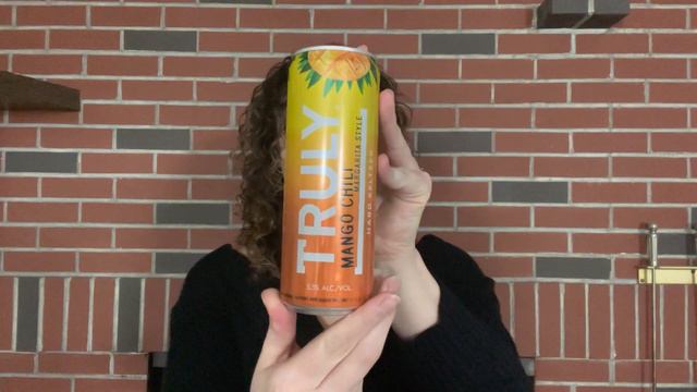 Truly Margarita Style Seltzer Review! 🍹 Strawberry Hibiscus, Cucumber Melon, Mango Chili & Lime смотреть онлайн