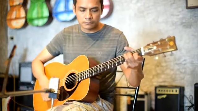 YAMAHA FG 150 RED LABLE смотреть онлайн