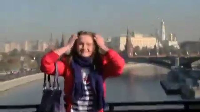 Волки нападают на турисов в Москве смотреть онлайн
