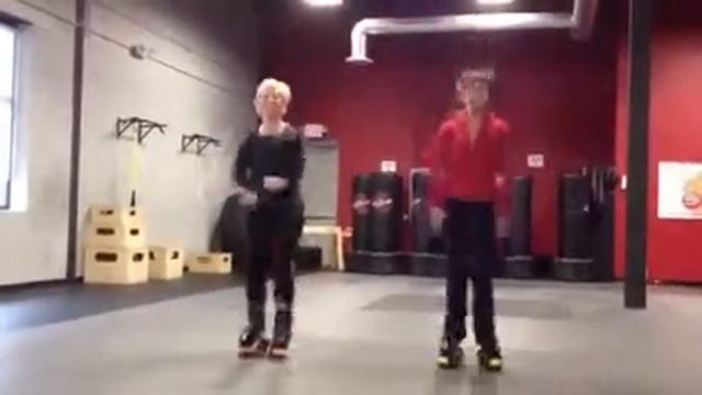 Kangoo Jumping Jacks смотреть онлайн