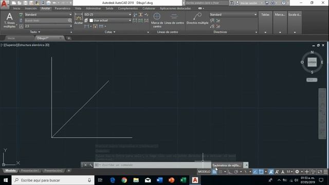 Trazar líneas con ángulo de inclinación (Curso de Autocad 2019) смотреть онлайн