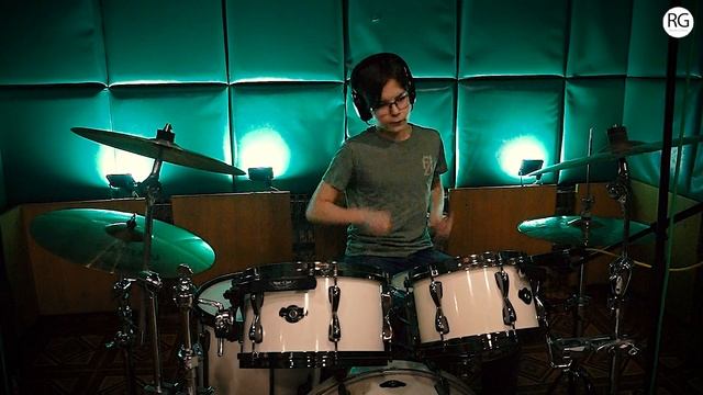 Школа игры на барабанах в Красноярске - Сергей Овчинников - Metallica - Seek and Destroy смотреть онлайн