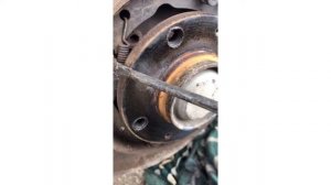 Подтягивание ручника на Peugeot 406 2002г.в.