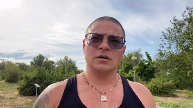 Краснодар, шикарный парк Галицкого и город, который практически умер. смотреть онлайн