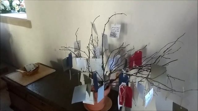 КАК В АНГЛИИ ИСПОЛЬЗУЮТ СТАРЫЕ ЦЕРКВИ смотреть онлайн