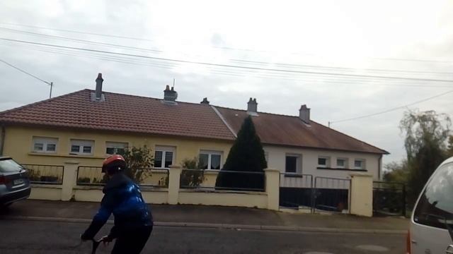 tuto de trottinette de ville et de freestyle смотреть онлайн