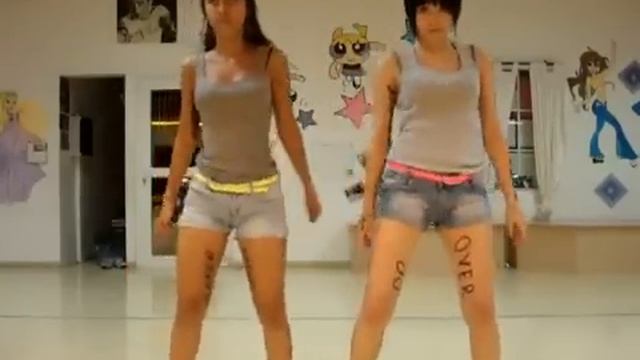 Groovy Girls - Daft Punk - Harder Better Faster Stronger смотреть онлайн
