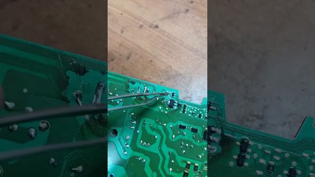 Стиральная машина BOSCH Maxx5 не блокирует люк/ ремонт модуля управления смотреть онлайн