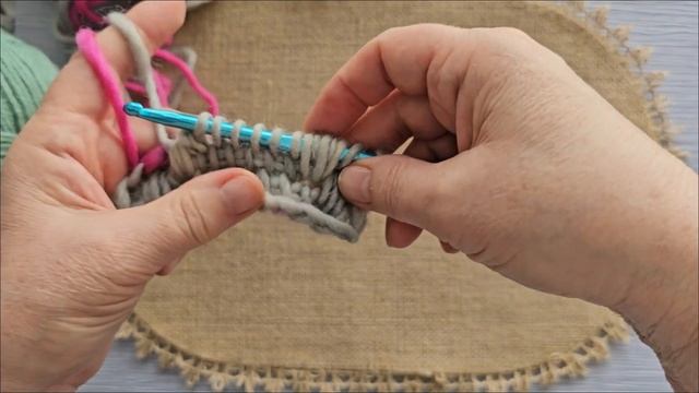 Повязка тунисским крючком . Просто и оригинально. #crochet смотреть онлайн