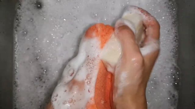 ХОЗЯЙСТВЕННОЕ АНТИБАКТЕРИАЛЬНОЕ МЫЛО SARMA❗ ASMR SOAP/ МЫЛЕНИЕ ? смотреть онлайн