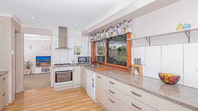 10 Magnolia Court, TORONTO, New South Wales смотреть онлайн