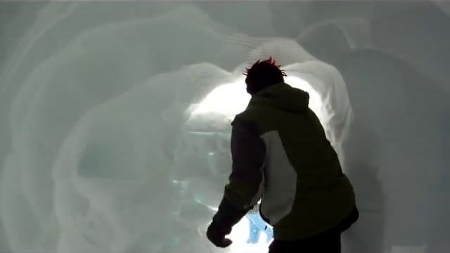 How to Quickly Build a Snow Cave Door with the Cave Carver and a Saw смотреть онлайн