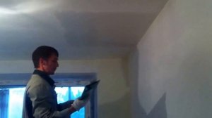 Шпаклевка потолка шпателем Sheetrock